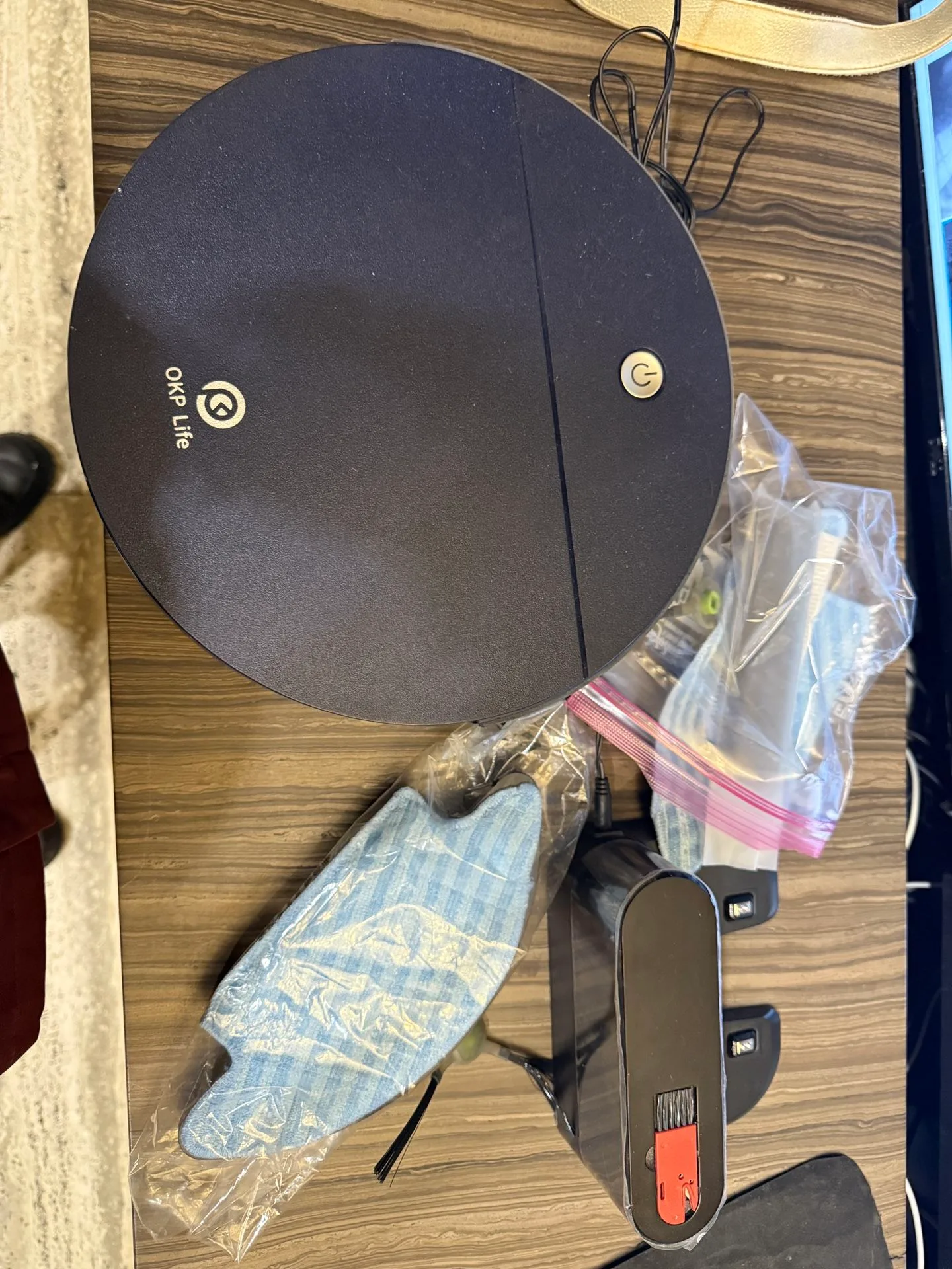 OKP Robotic Vacuum Cleaner Brand New With Extra Filter... image indicator(5)