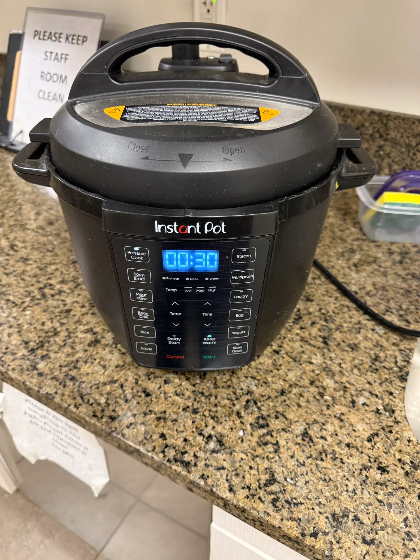 InstaPot 6quarts Crack Pot Electric Pressure Cooker image indicator(6)