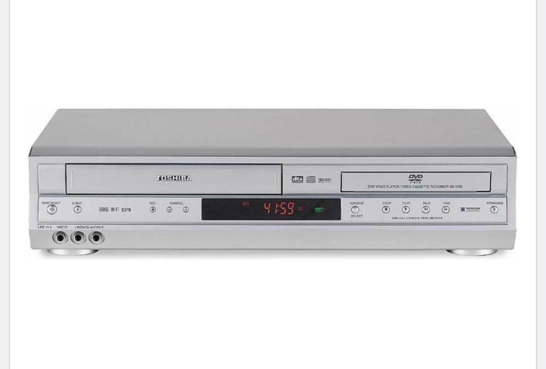 Toshiba VHS & DVD Player - photo 3