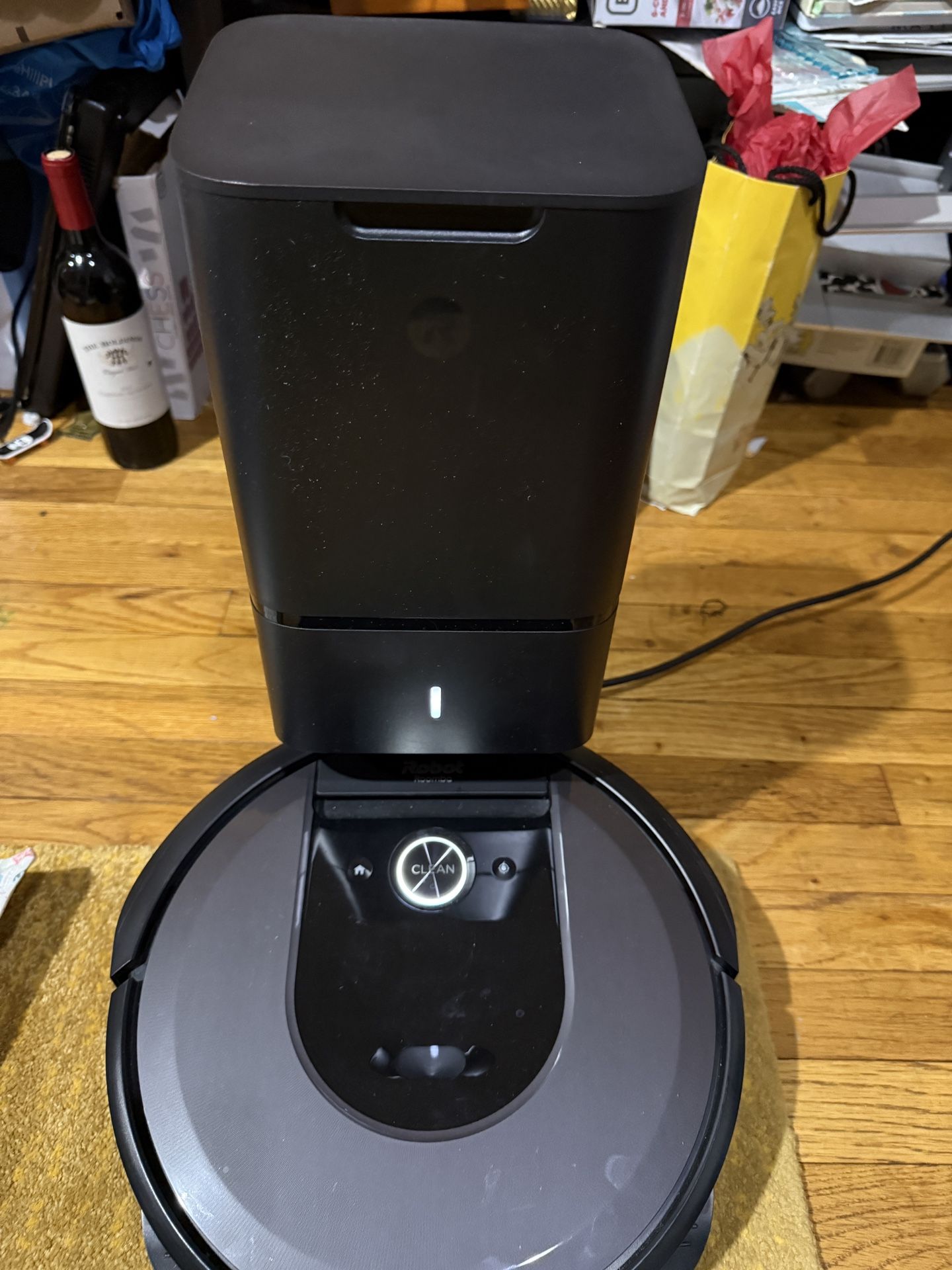 iRobot Roomba Combo j7+ Self-Emptying Robot Vacuum - photo 5