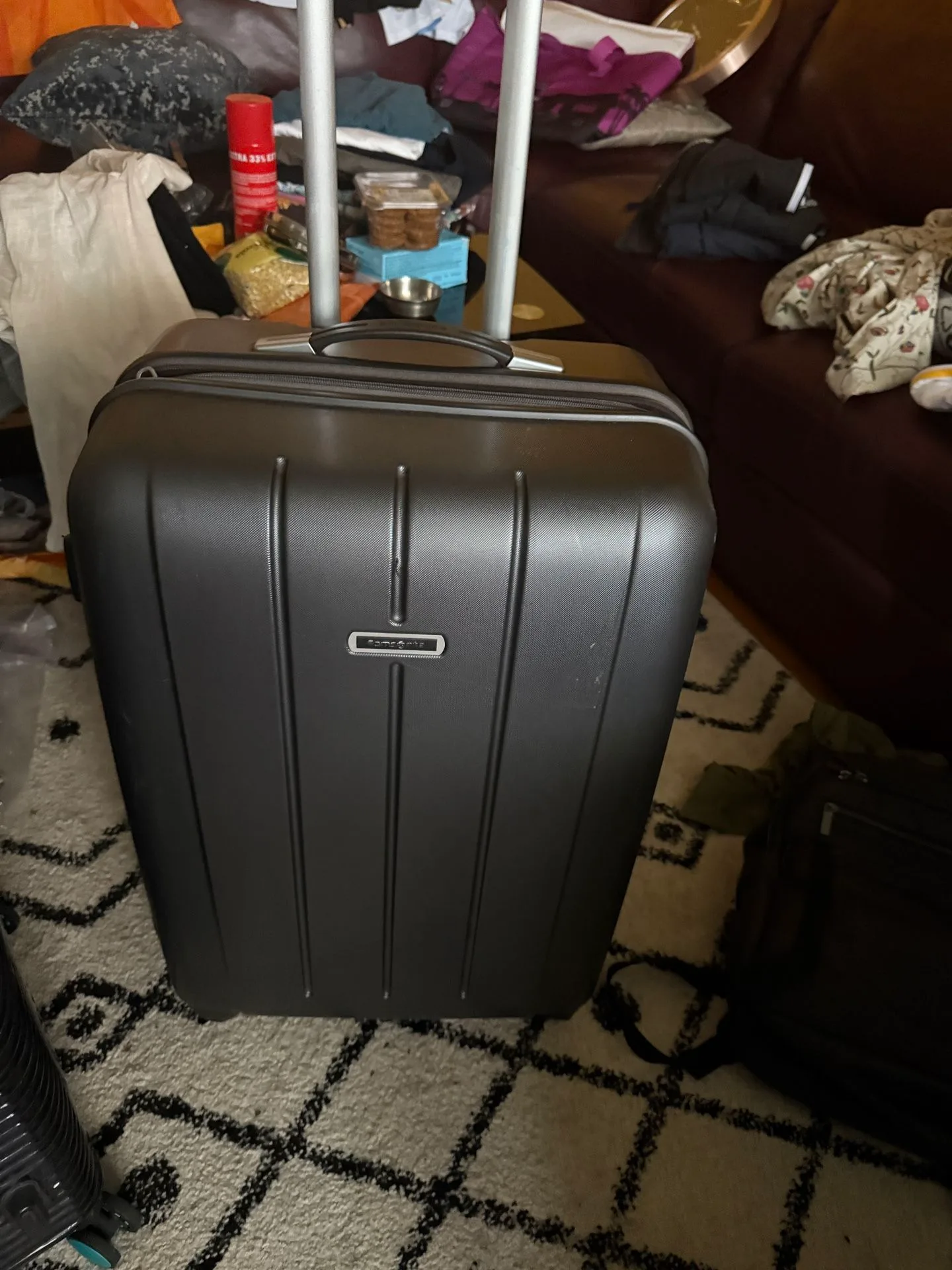 Samsonite Expandable Luggage , Very Well Made image indicator(3)