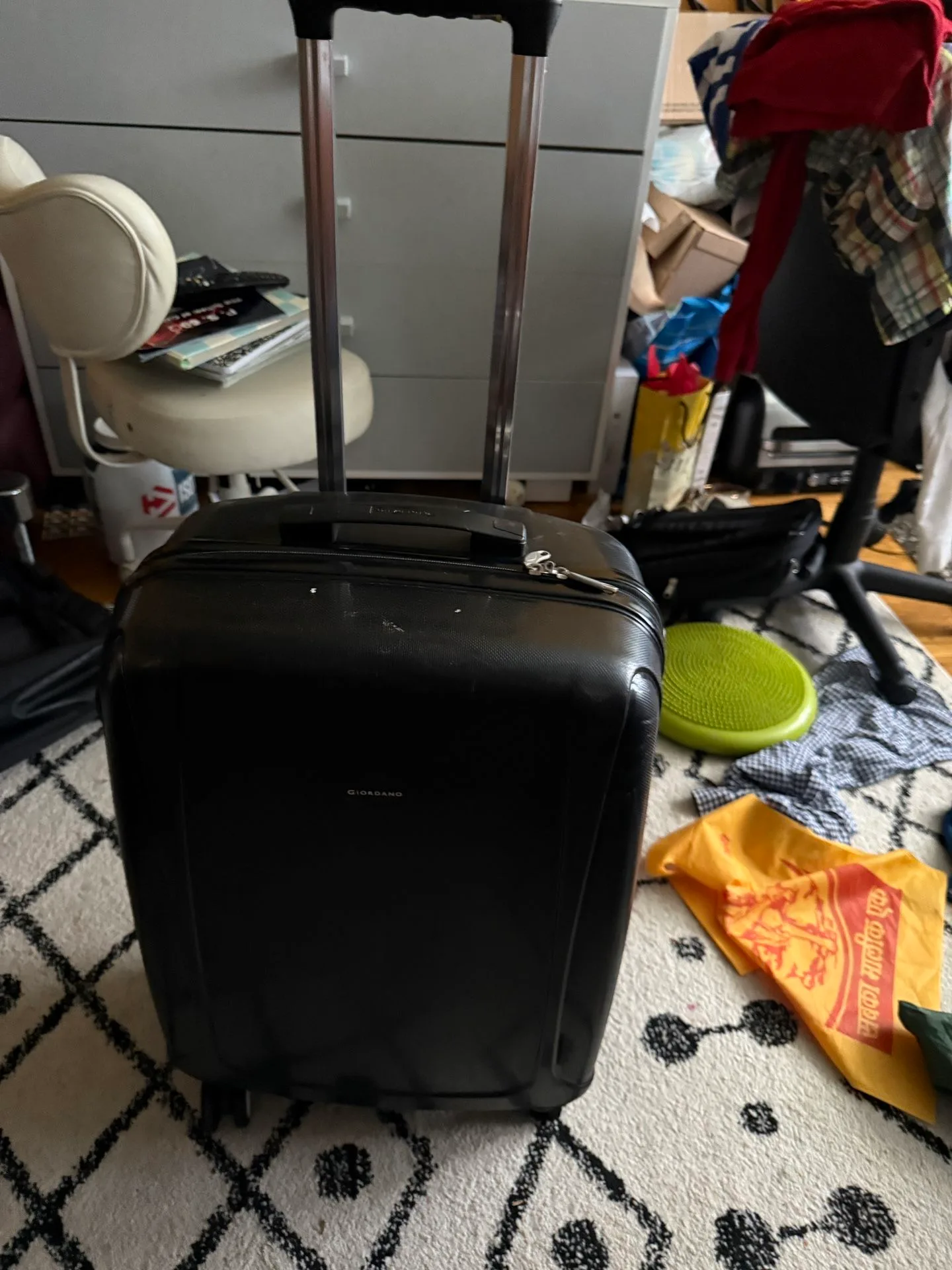 Well Made Giordano Luggage image indicator(4)