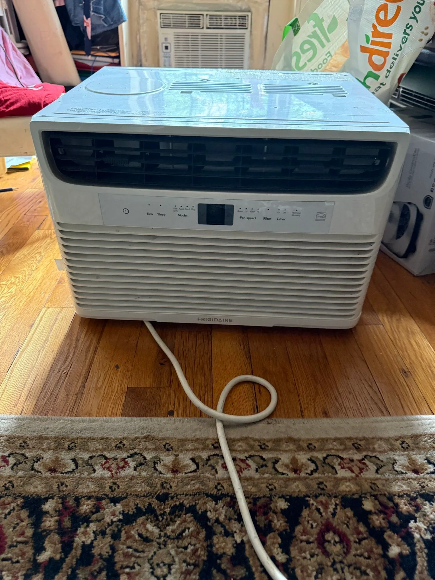 All Most New Frigidaire AC 6000 BTU thumbnail