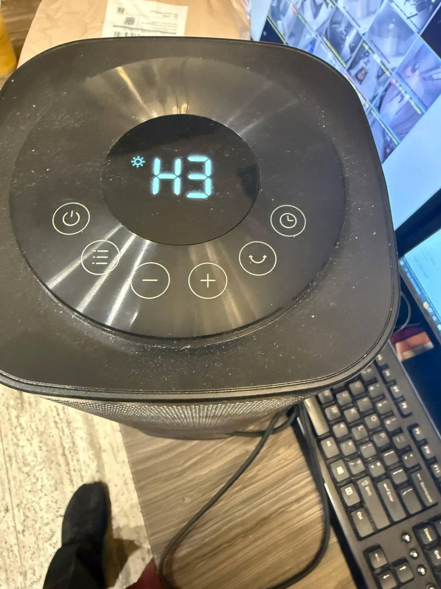 Portable Rotating Digital Heater image indicator(3)