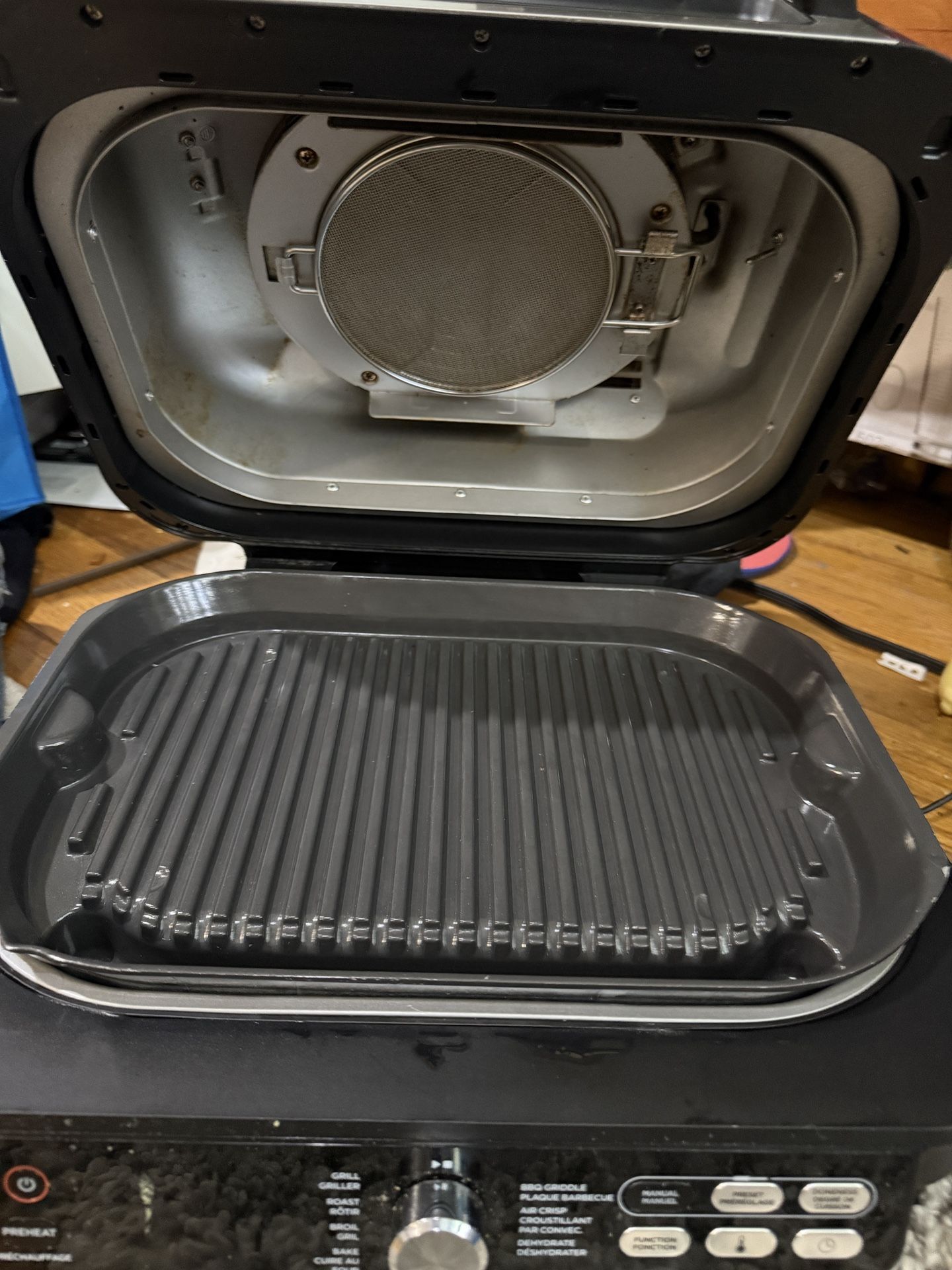 Ninja Brand New Indoor Grill /Griddle Air fryer Combo - photo 2