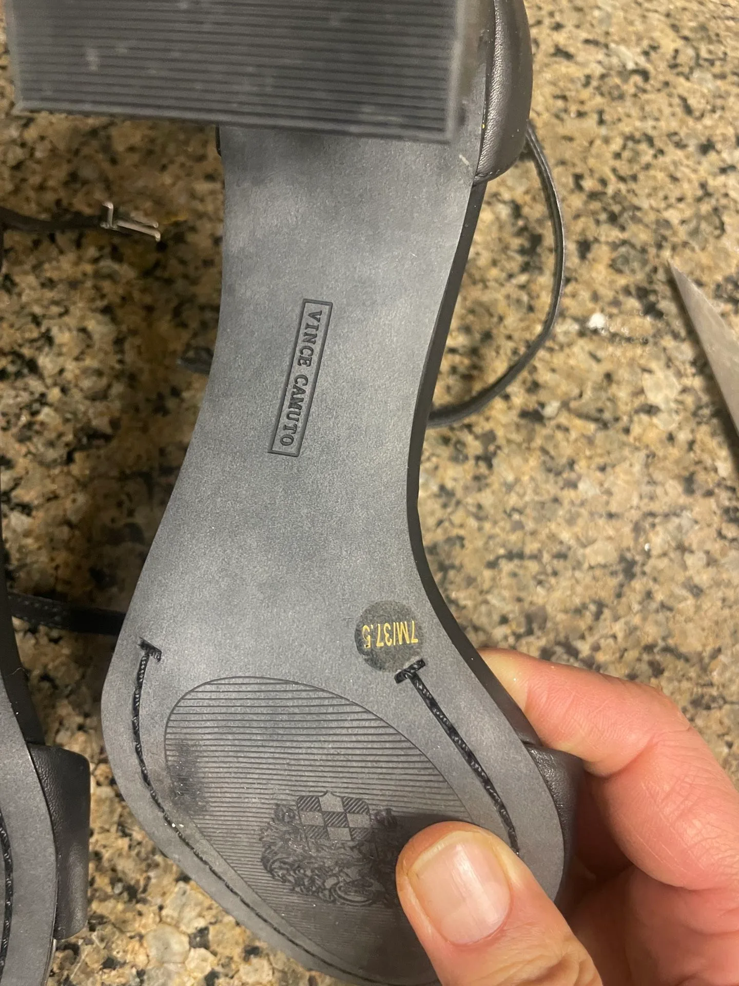 Ladies Pomp Shoes Sandle image indicator(4)