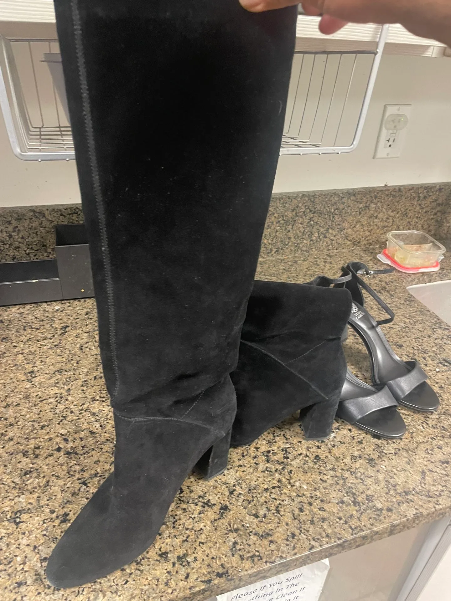 Ladies Leather Shoes Pomp image indicator(2)