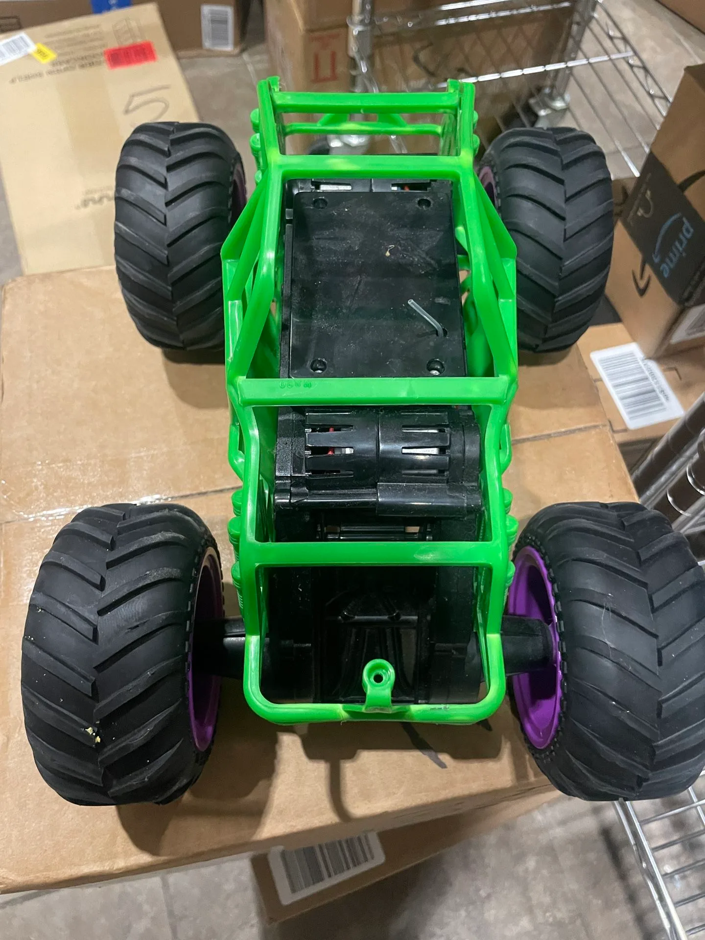MonsterJam Truck (without Remote) image indicator(2)