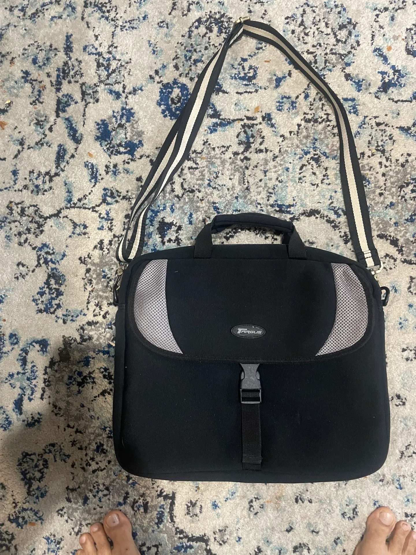 Tragus Computer Carry Bag image indicator(5)