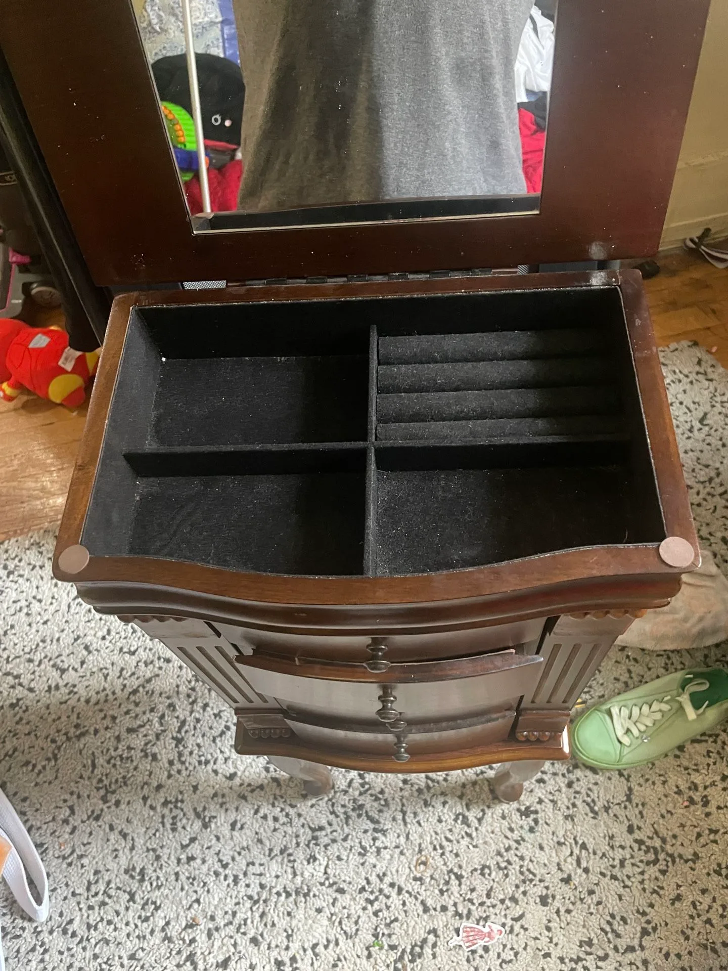 Jwellary Box Vanity With Mirror image indicator(2)