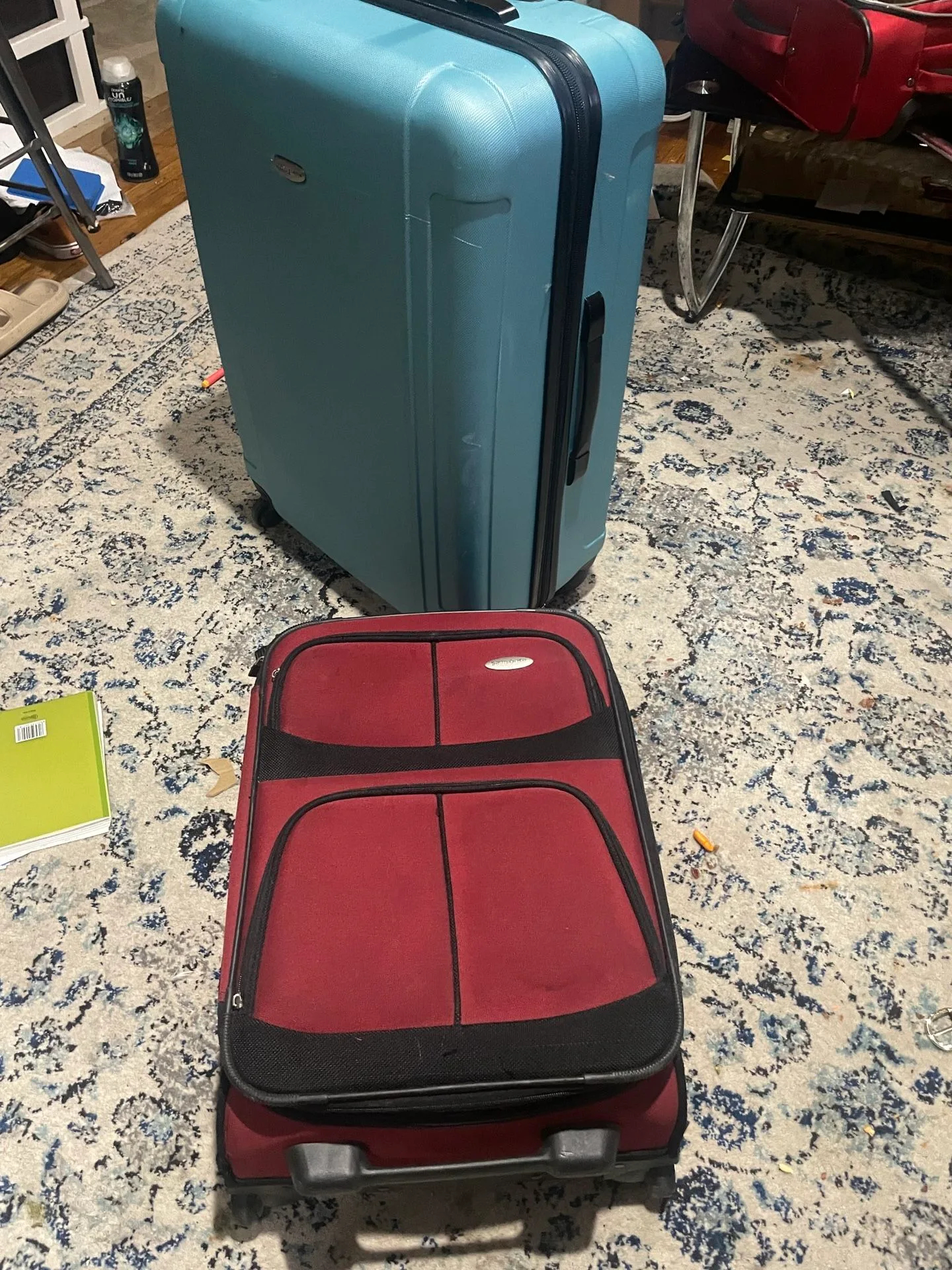 Samsonite Bag Red And Black Carry On Expandable Luggage thumbnail