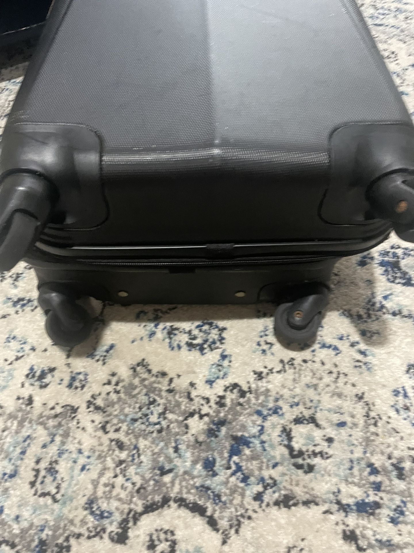 Expandable Carry On Bag With 4th res - photo 2