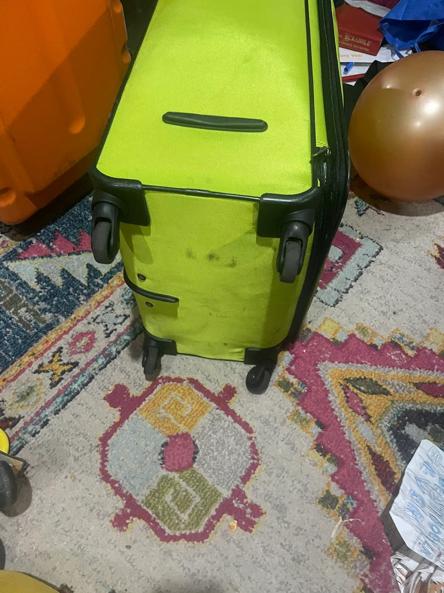 Expensive Light Weight Luggage Bag image indicator(2)