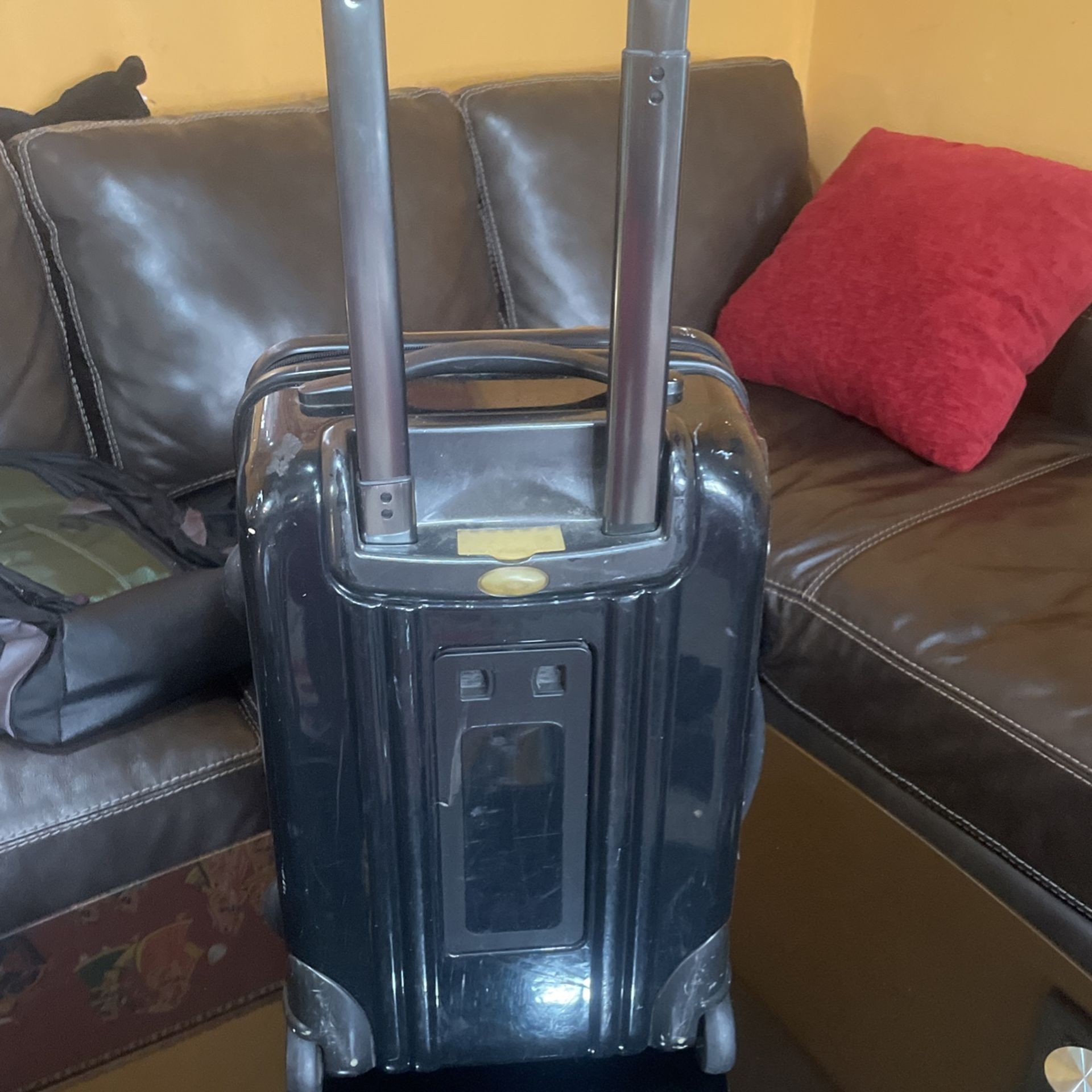Very Nice Carry On Luggage Only $20 - photo 3