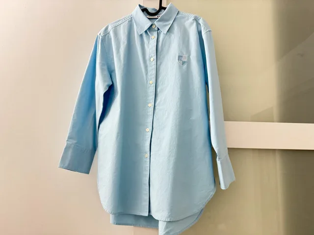 Uniqlo x JW Anderson Ovesized Shirt image indicator(2)