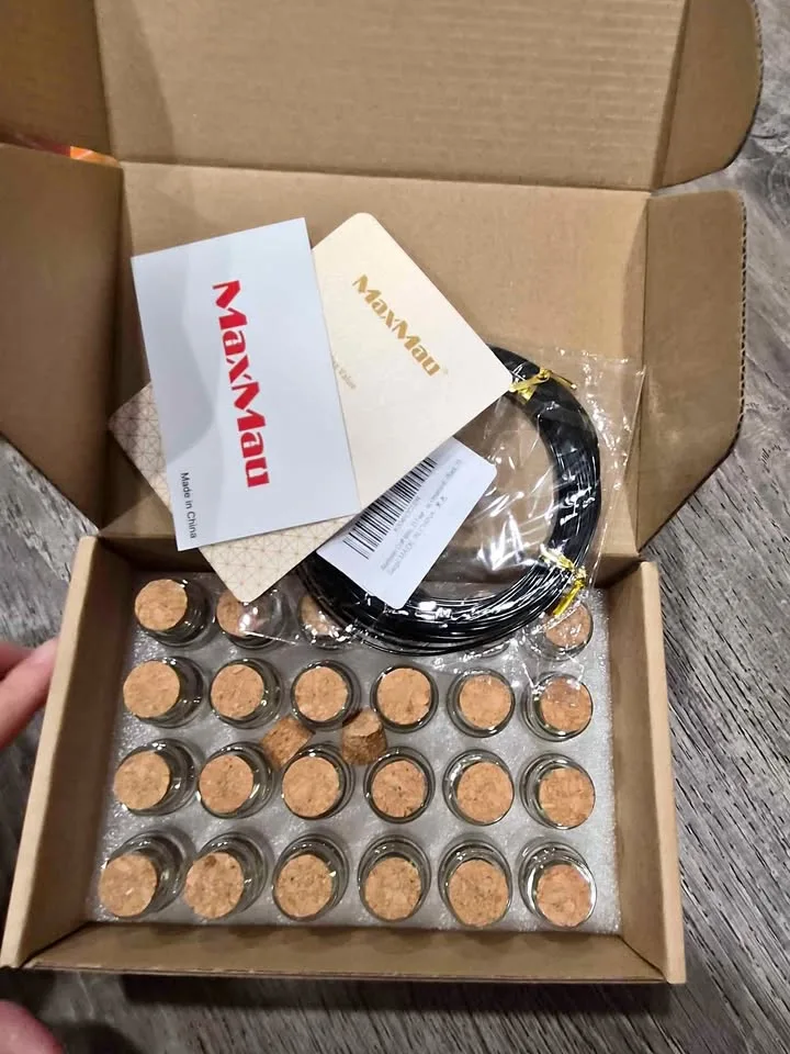 DYI Glass Bottles Mini Vials thumbnail