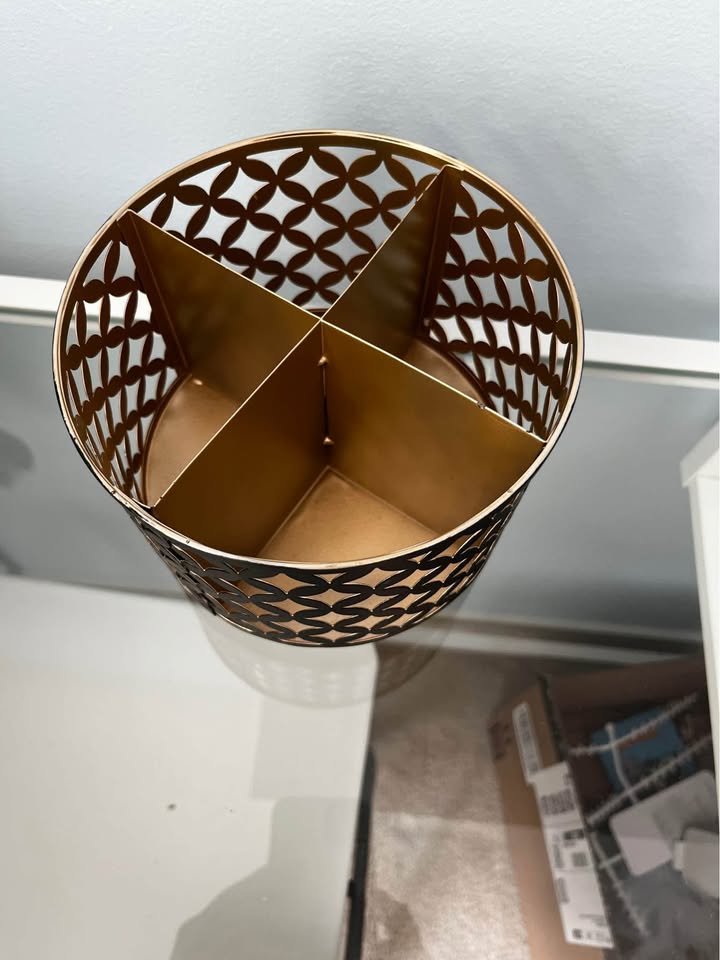 Desk organizer - photo 2