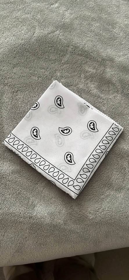 Set 2 bandanas - photo 3