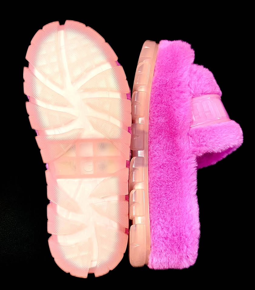 UGG Carnation FLUFFITA PLATFORM SANDALS, US 8 - photo 2