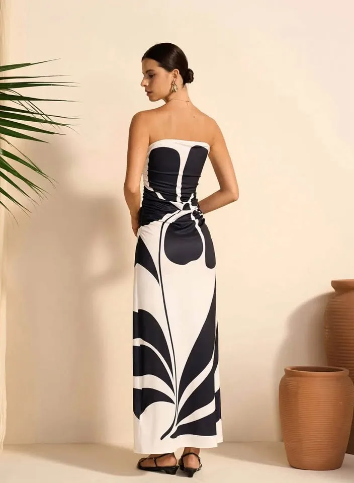 Commense Semi-Sheer Strapless Floral Dress Size Large image indicator(2)