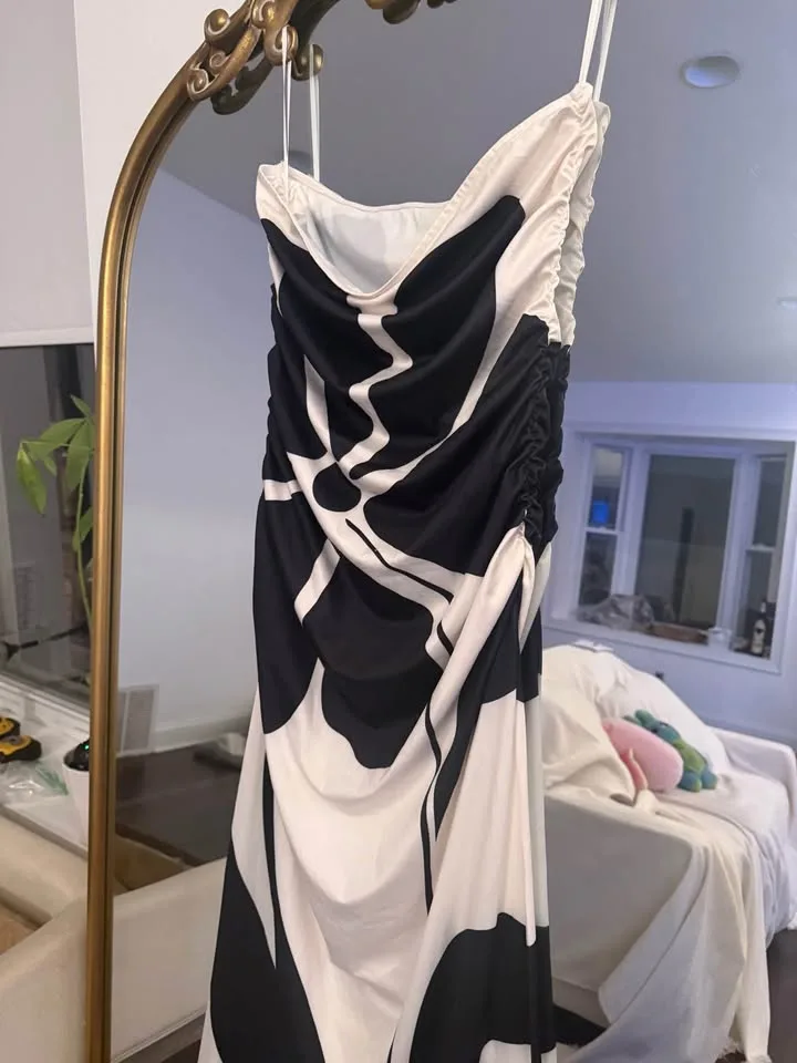 Commense Semi-Sheer Strapless Floral Dress Size Large image indicator(6)