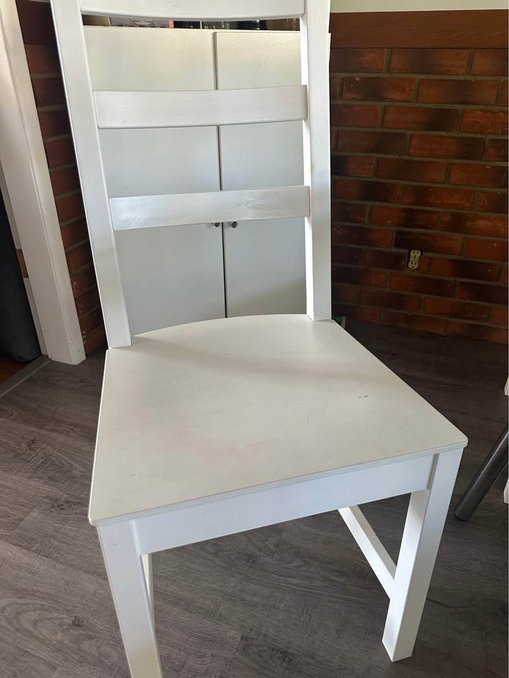 Dining table and chairs - photo 5