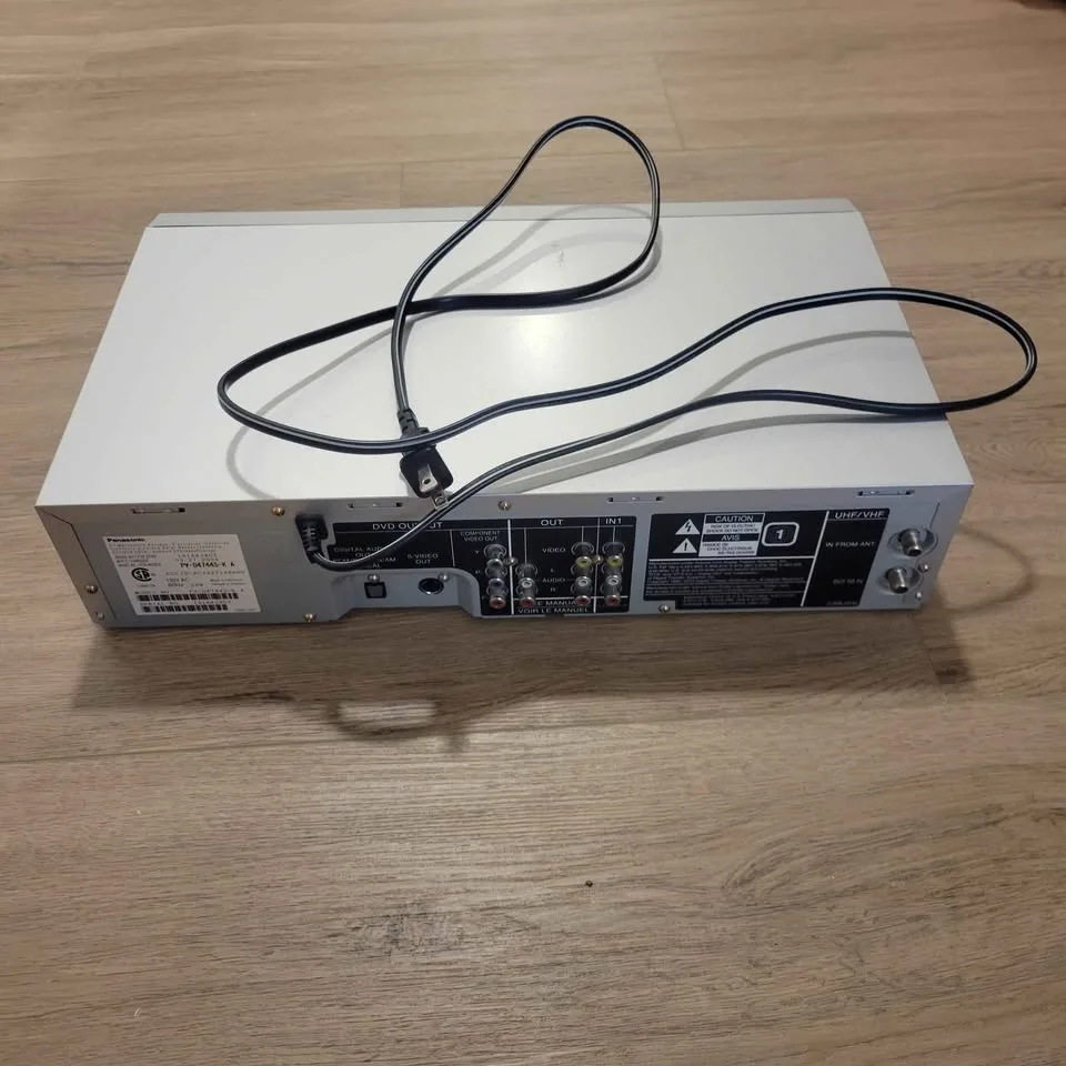 DVD & VHS Player image indicator(5)