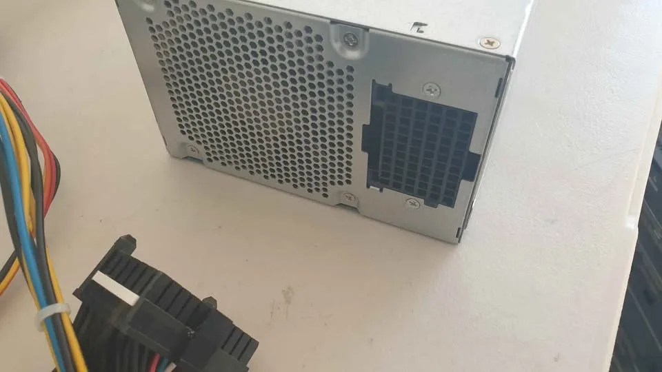 1100W 80 plus silver PSU image indicator(7)