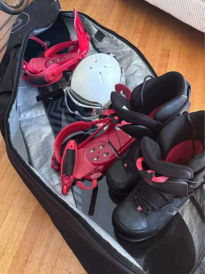 Burton Snowboarding Bundle: Board, Boots, Helmet, Goggles! image indicator(3)