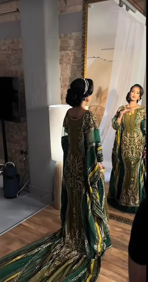 Traditional Somali hido iyo dhaqan bridal dress In blue image indicator(2)