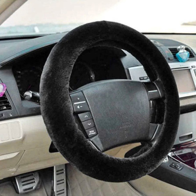 NEW Soft Plush Winter Car Steering Wheel Cover