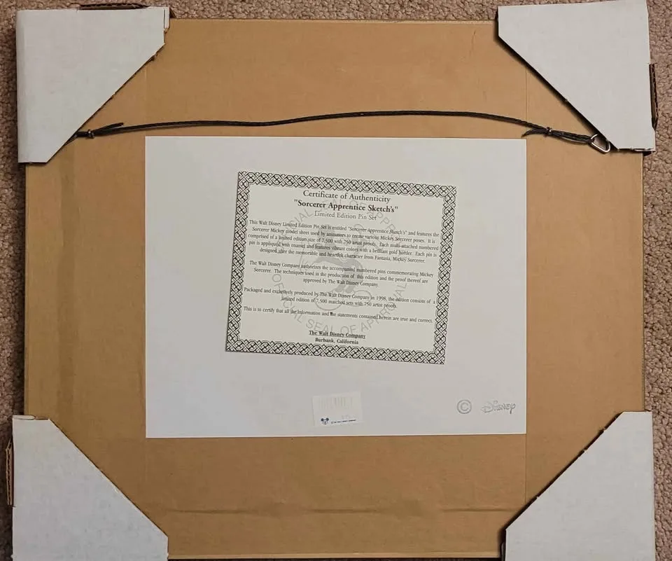 Sorcerer's Apprentice Framed Pin Set Disney image indicator(3)