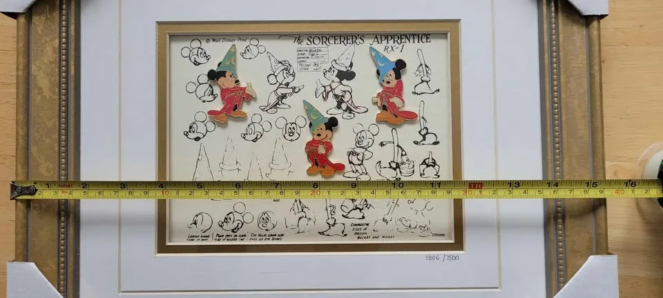Sorcerer's Apprentice Framed Pin Set Disney image indicator(6)