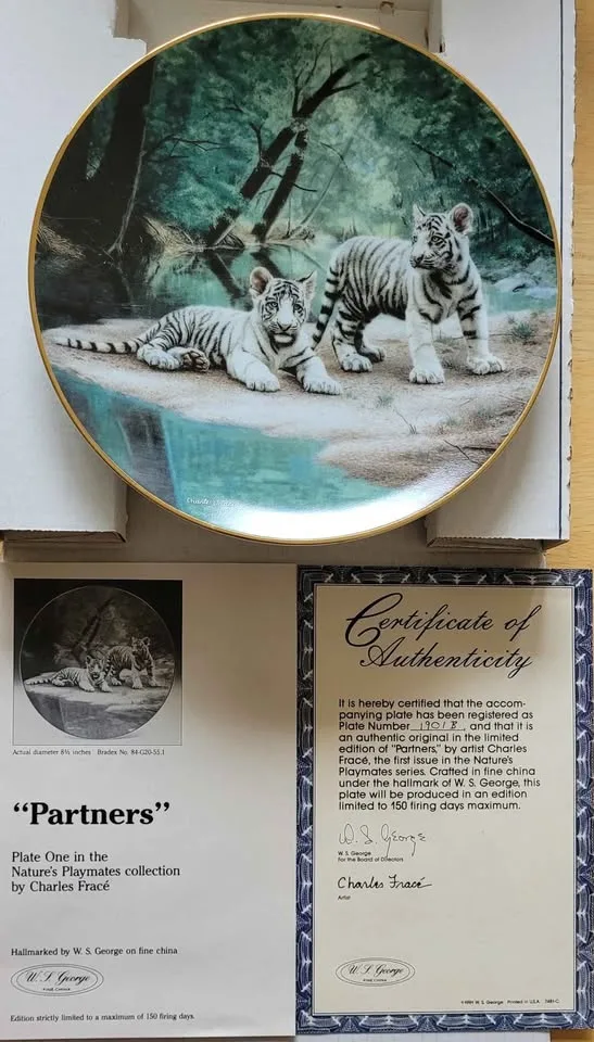 Cat and Racoon Collector Plates image indicator(7)