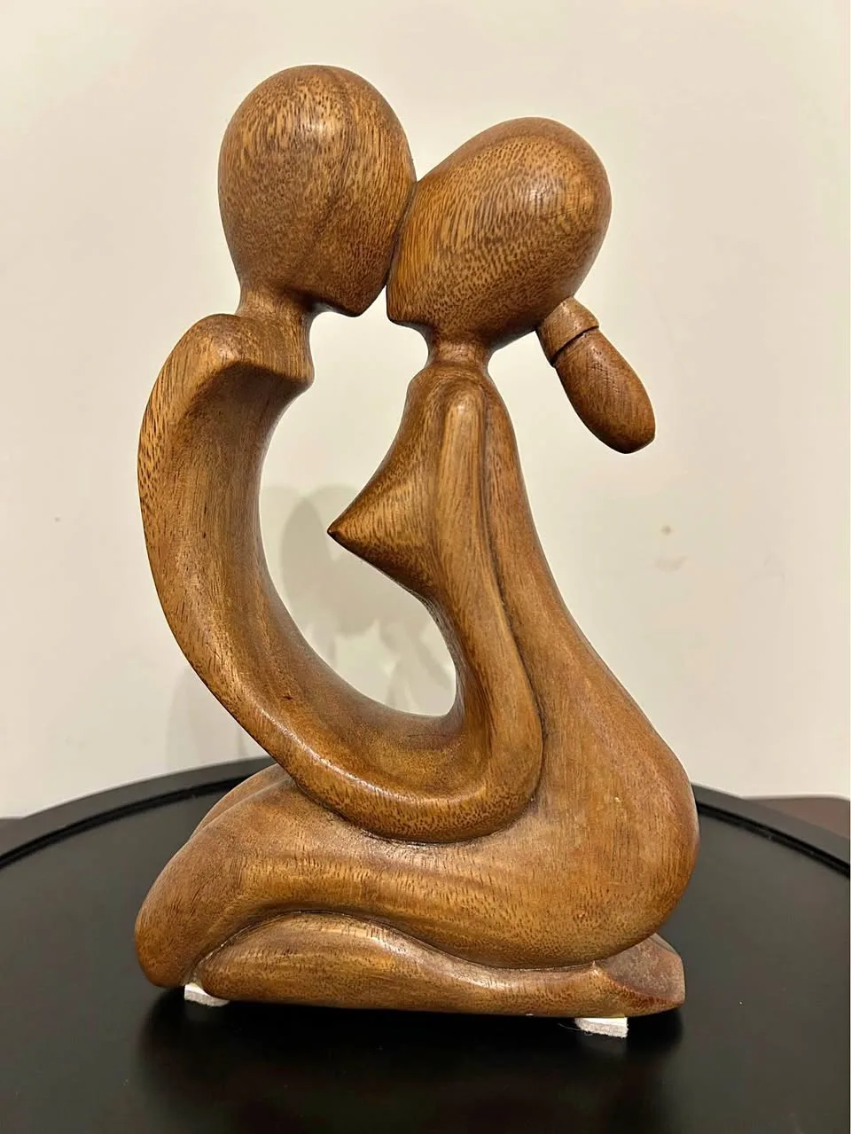 Vintage Balinese Hand-Carved Wooden Lovers Sculpture 9,5” thumbnail