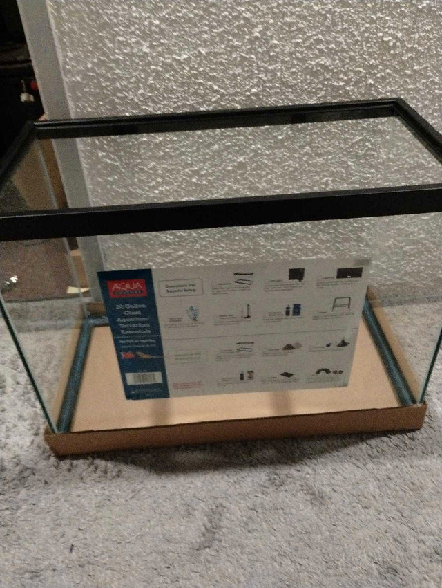 20 Gallon Aquarium - photo 3