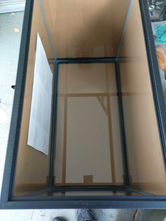 20 Gallon Aquarium - photo 4