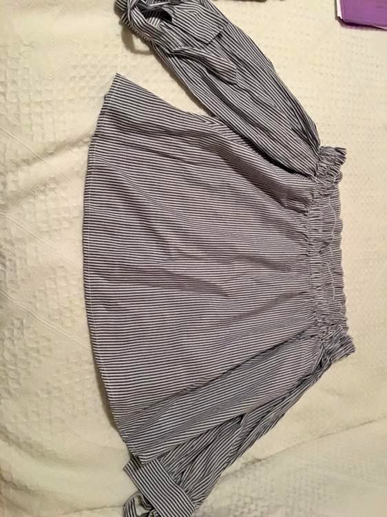 American Eagle off the shoulder top