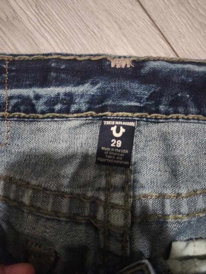 True Religion Men's Geno Relaxed Slim Distressed Jeans Size 29 - photo 3