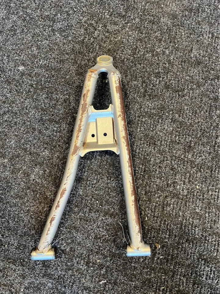 YAMAHA YFZ [hidden information] Front Left Swing Arm image indicator(2)