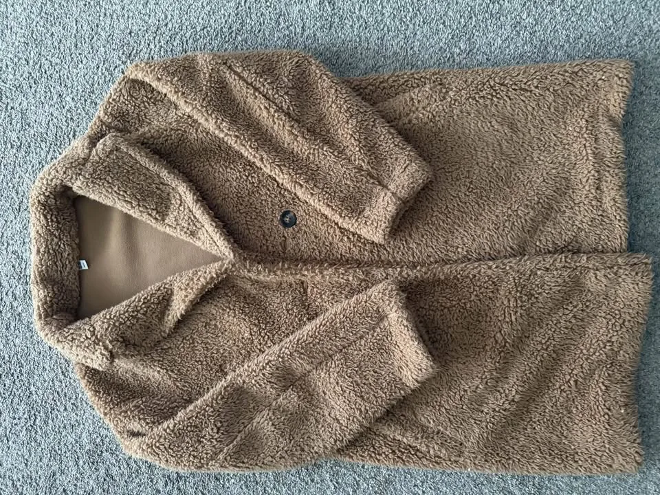 UNIQLO Sherpa Coat image indicator(3)