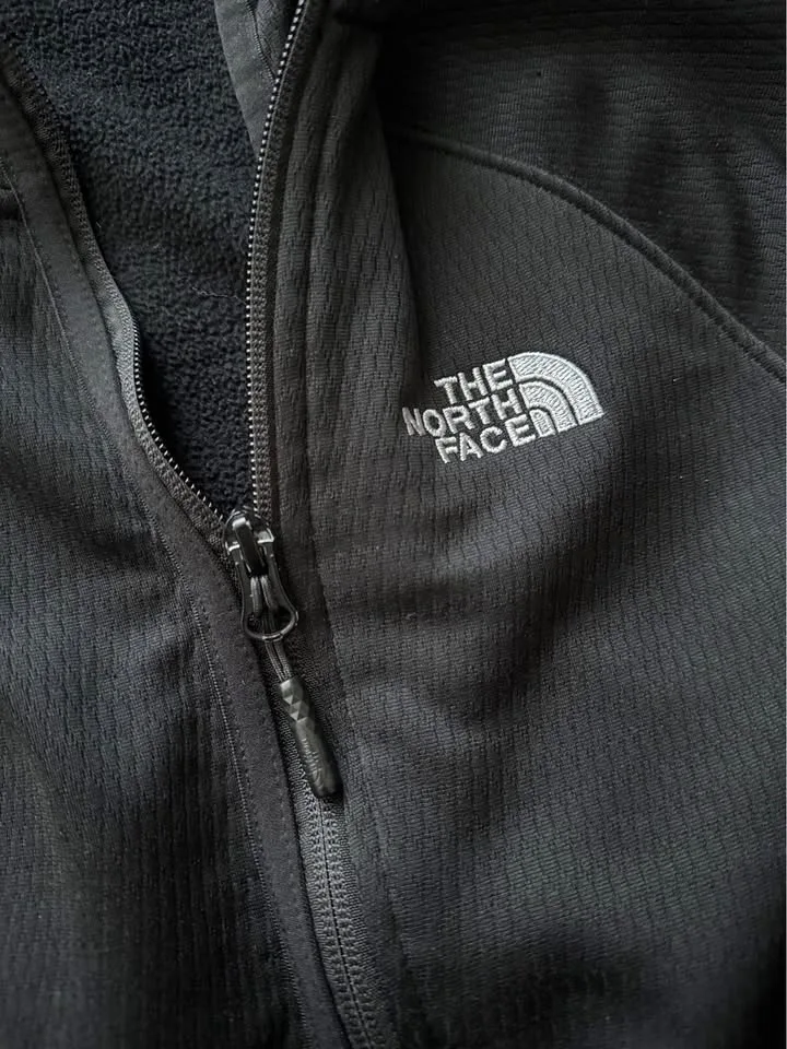 The North Face Hoodies image indicator(9)