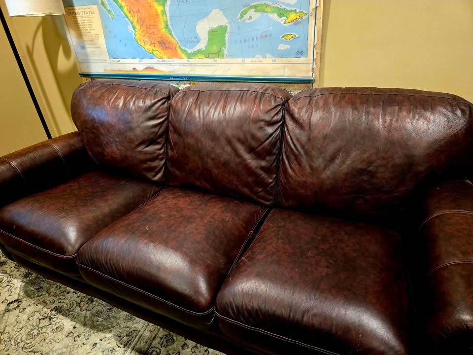Leather Couch, Great Condition - photo 2