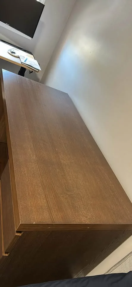 Ikea Malm Desk image indicator(3)