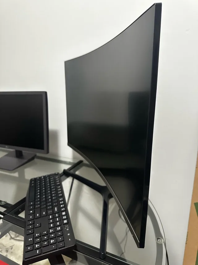 Home office set - Moving out sale image indicator(5)