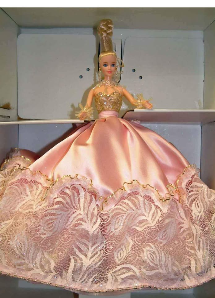 Pink Splendor Barbie - photo 2