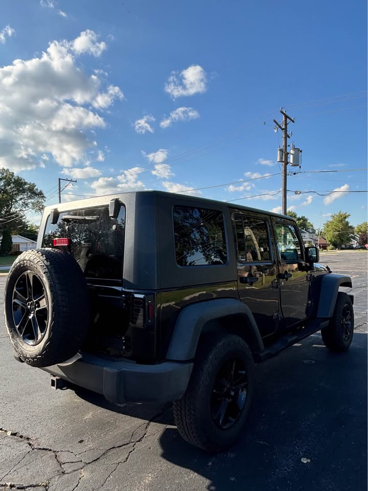 2007 Jeep Wrangler · Unlimited X Sport Utility 4D - photo 2