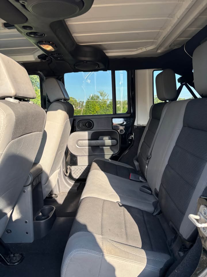 2007 Jeep Wrangler · Unlimited X Sport Utility 4D - photo 4