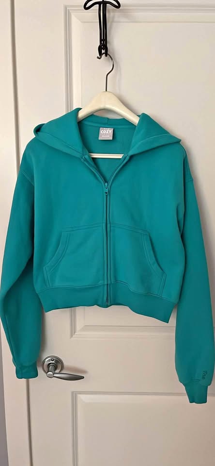 TNA hoodie xs