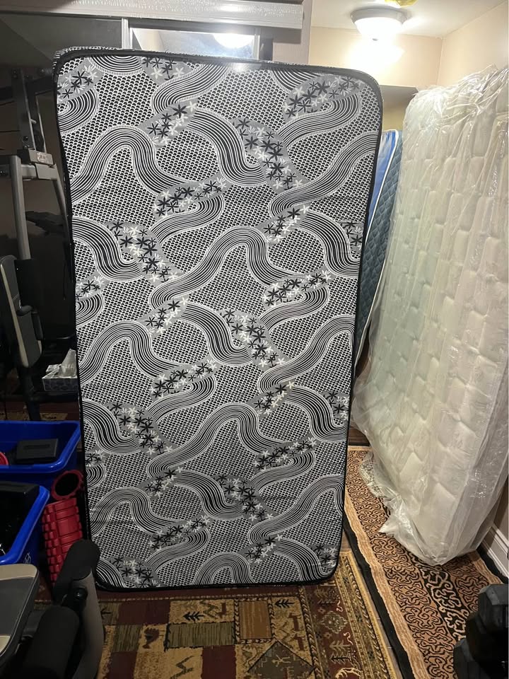 2 Single Sized Mattresses - photo 2